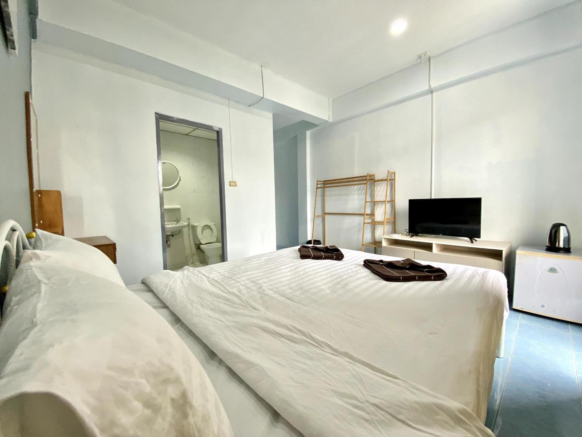 S.A.M Amber Hotel Patong Exterior foto
