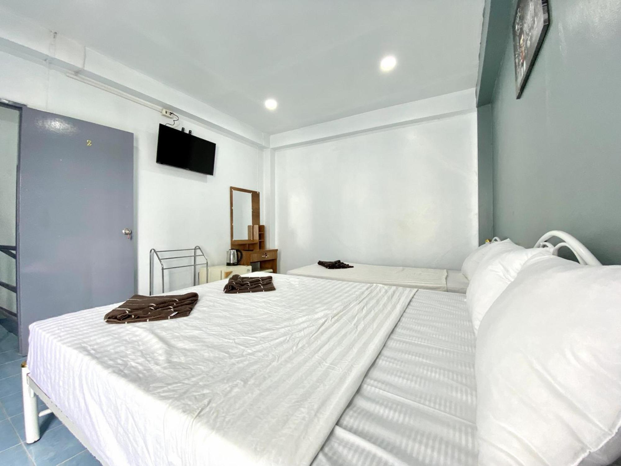 S.A.M Amber Hotel Patong Exterior foto